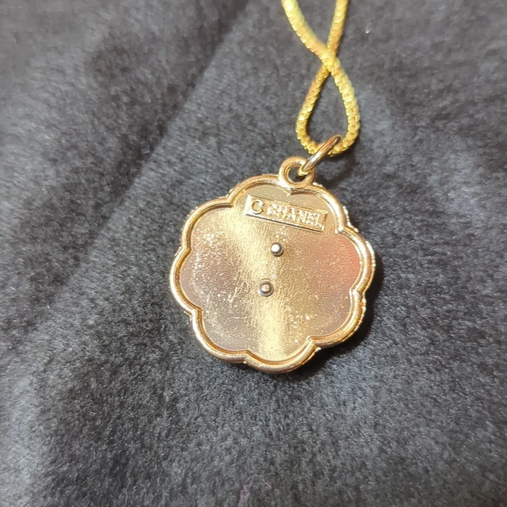 Chanel Necklace - Picture 8 of 8